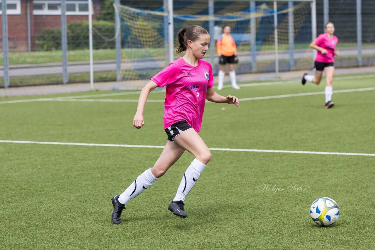 Bild 54 - wCJ Osterroenfelder TSV - VfL Pinneberg : Ergebnis: 0:15